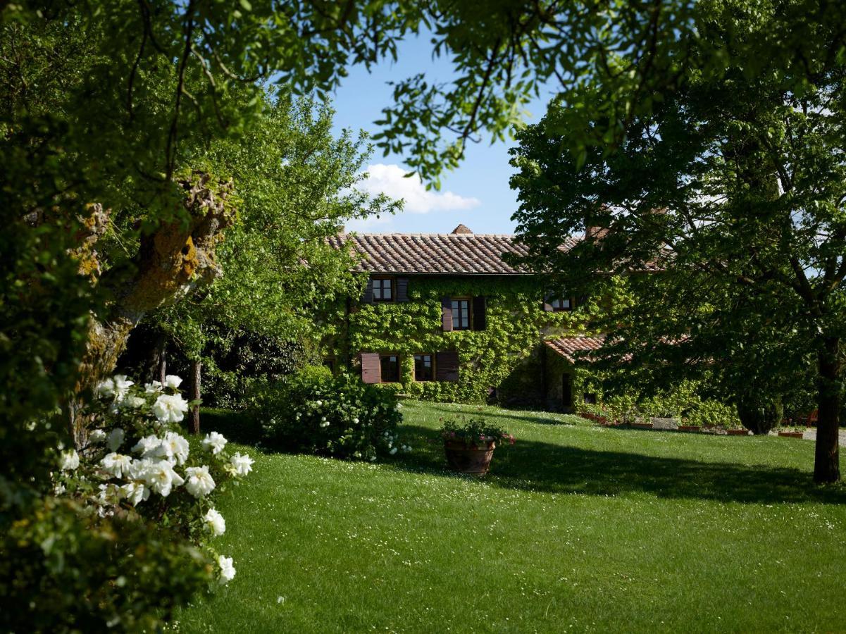 Montauto Suites Chianciano Terme Buitenkant foto