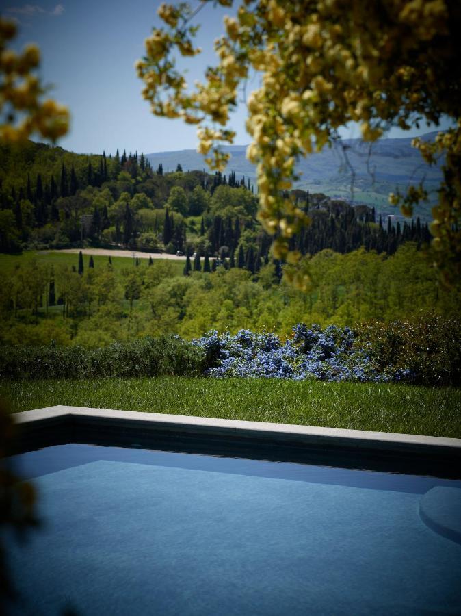 Montauto Suites Chianciano Terme Buitenkant foto