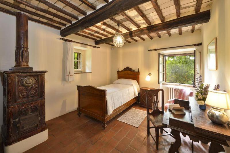Montauto Suites Chianciano Terme Buitenkant foto
